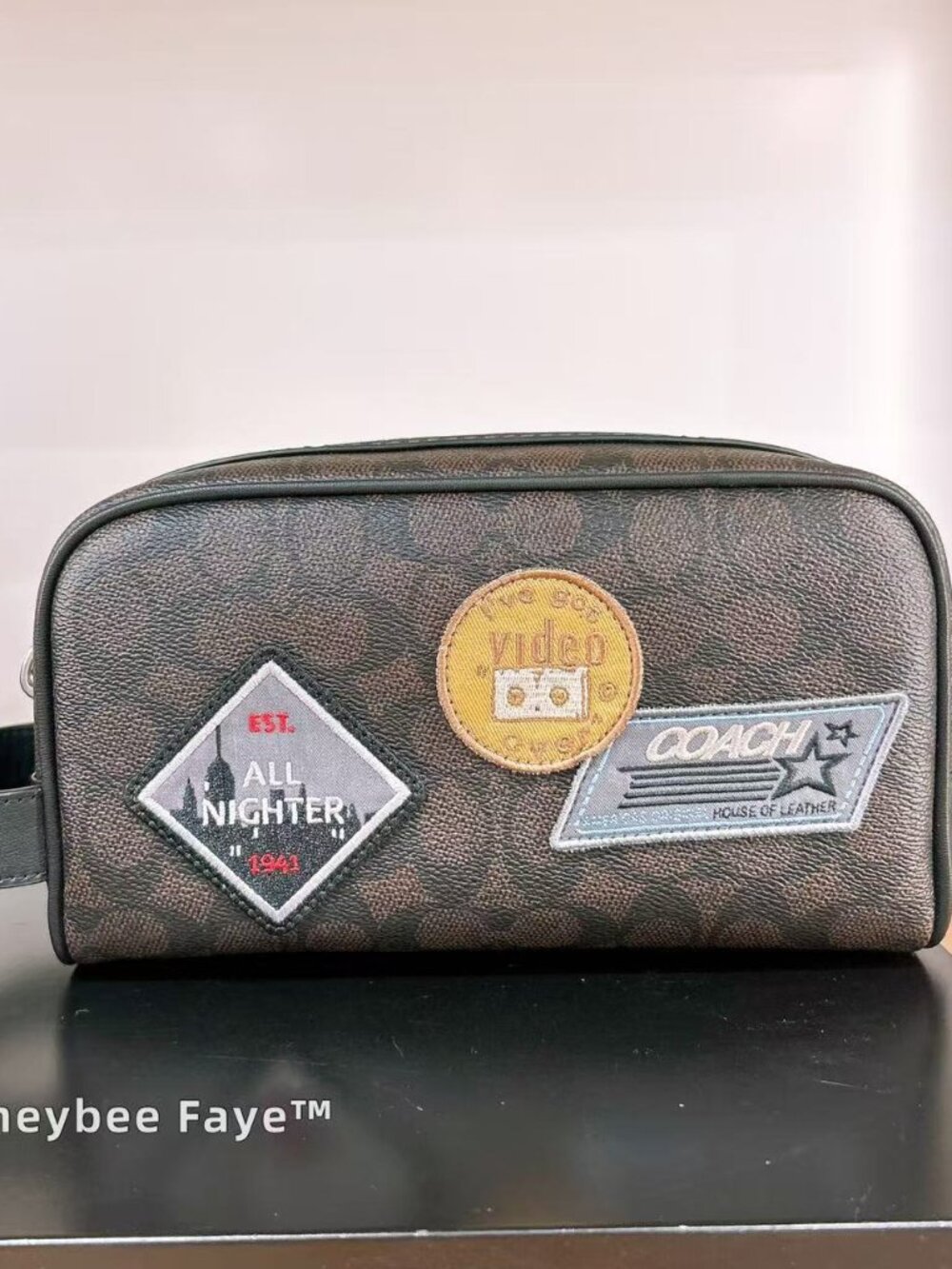 NWT Coach MEN'S Small Travel Kit In Signature Canvas With Patches CGA49
